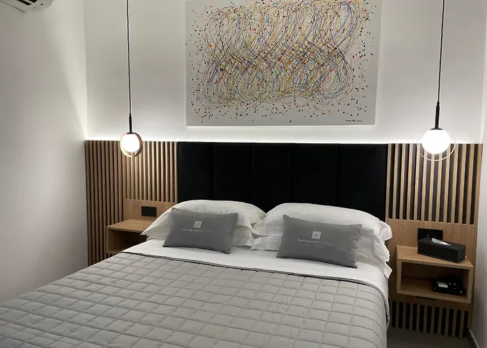 Habitación Económica con Cama King